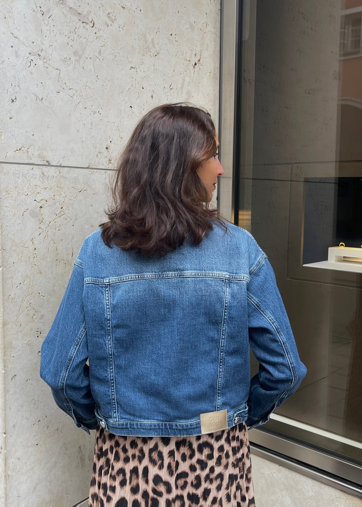 Jeansjacke mit Nieten