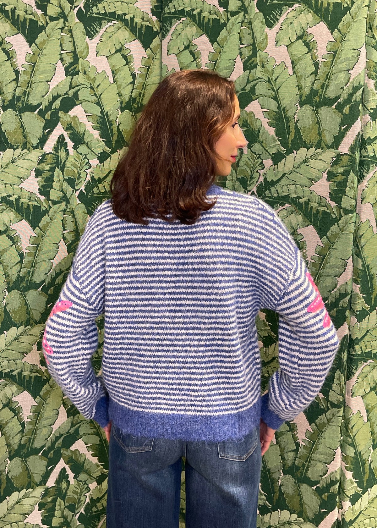 Ringelpullover in Blau mit Palmenapplikation